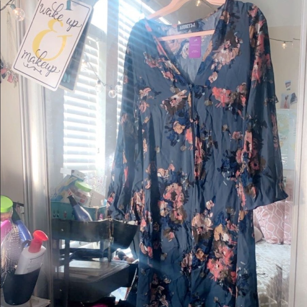 Runway seven kimono